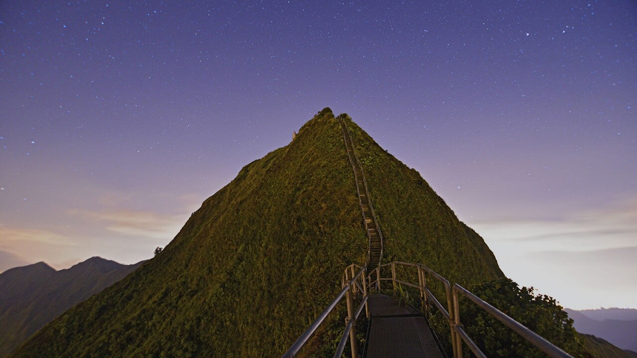 Stairway to Heaven or Ha'ikū Stairs in O'ahu, Hawaii