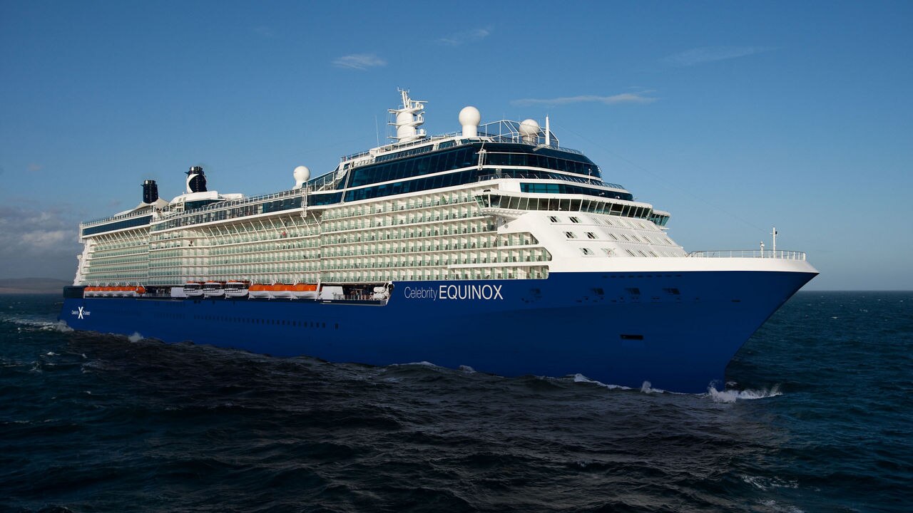 where is celebrity summit cruise ship